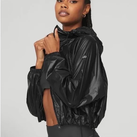 ALO Yoga Jackets & Blazers - Alo Yoga Sprinter Windbreaker jacket
